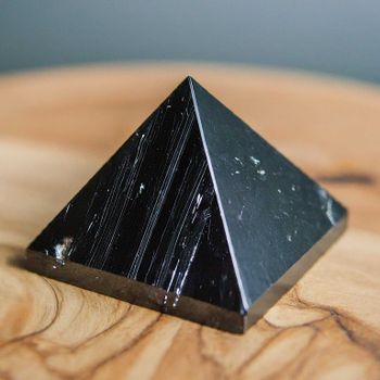 Black Tourmaline Pyramid_img